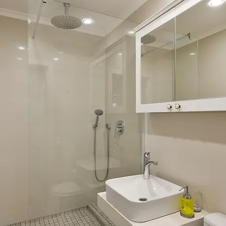 Apartment Quiet Loft With Free Parking