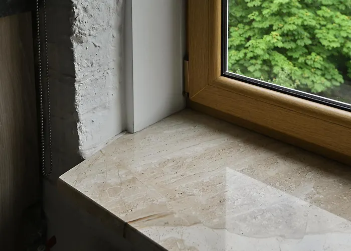 Апартаменты Quiet Loft With Free Parking